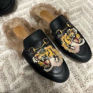 Gucci slippers